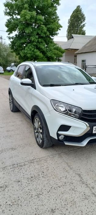 Lada X-Ray 2019 — 3