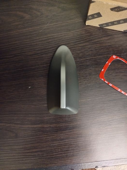 Антена для авто акулий плавник