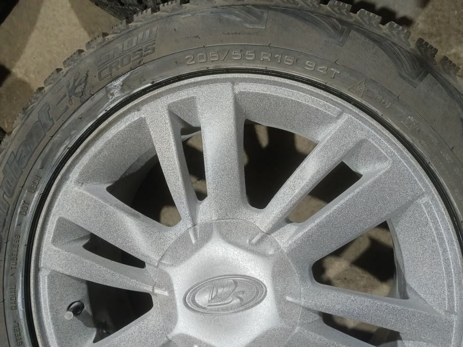 Продам комплект с дисками