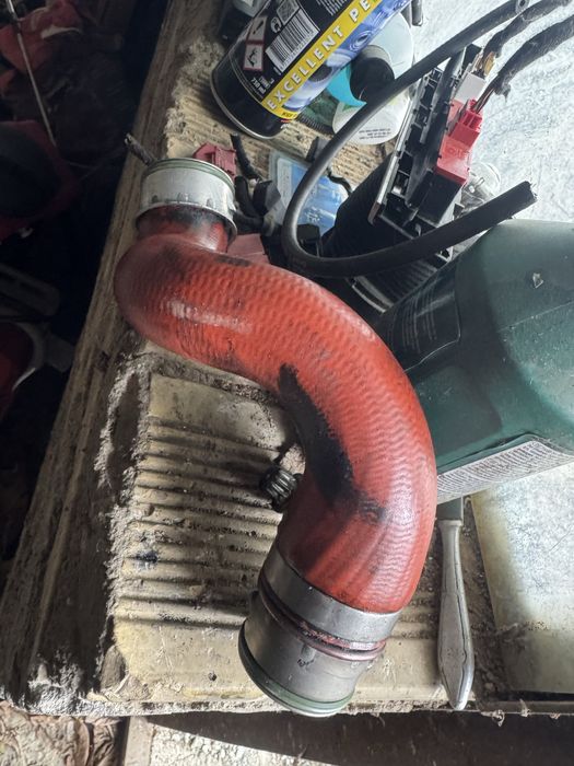 Маркуч за турбо ауди 1.9 131 коня