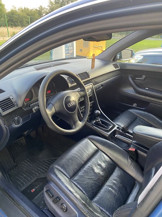 AUDI A4 2001 — imagine 2