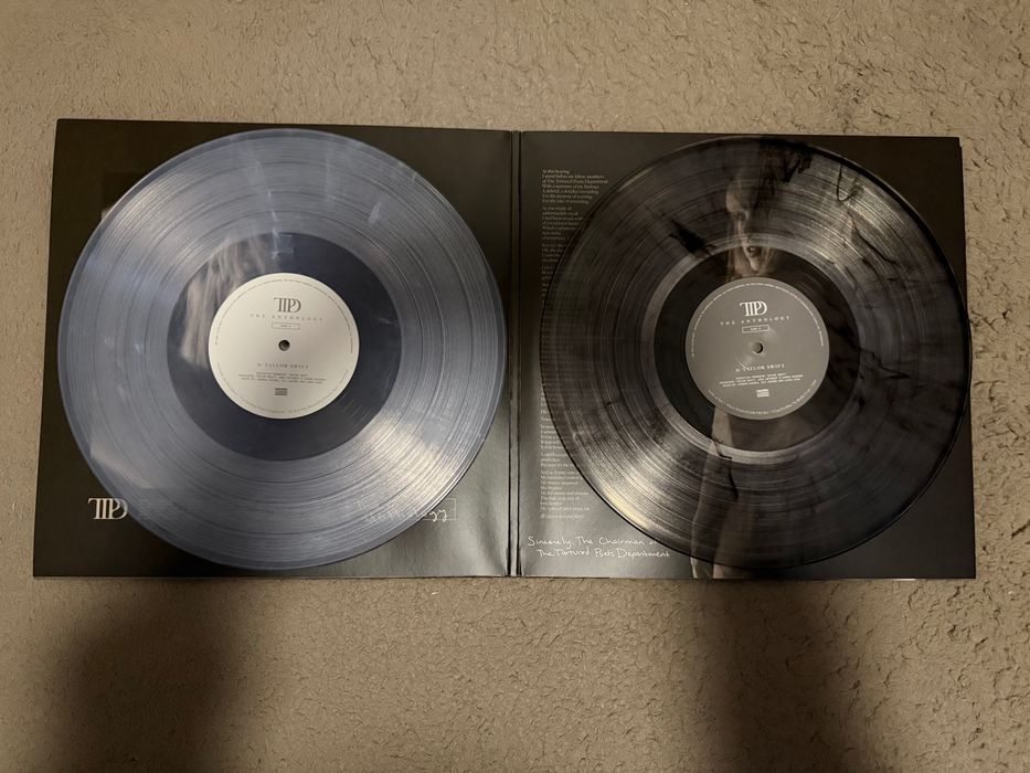 Грамофонни плочи Taylor Swift / Sabrina Carpenter