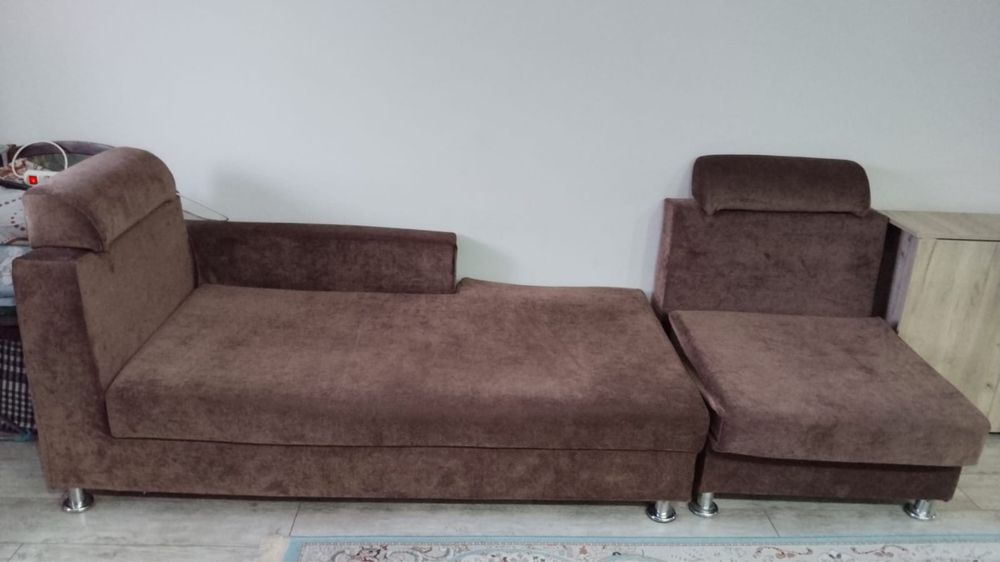 Продам прихожую и диван срочно!