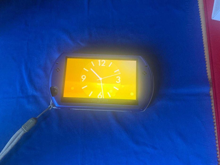 PSP GO impecabil MODAT cu zeci de jocuri