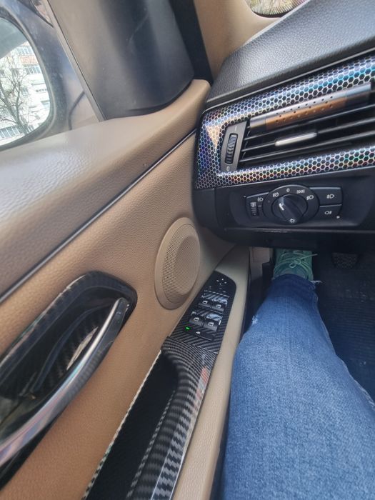 BMW E90 318D 2007
