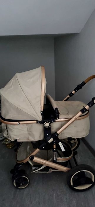 Детская коляска с автокреслом