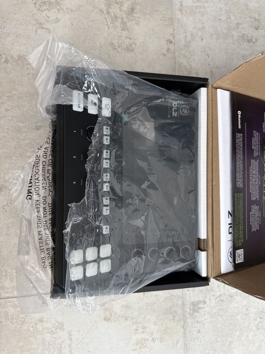 mixer digital Mackie DLZ Creator XS, nou