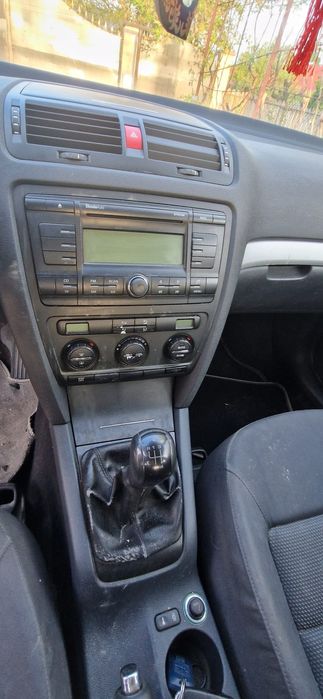 Vând Skoda Octavia tel:+40 786 064 071