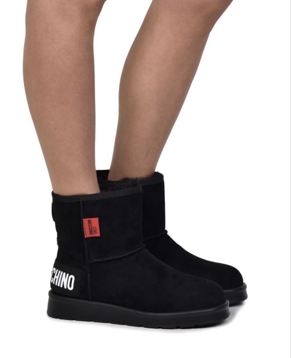 Love Moschino дамски апрески