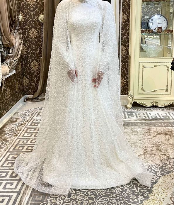 Скромное свадебное платье