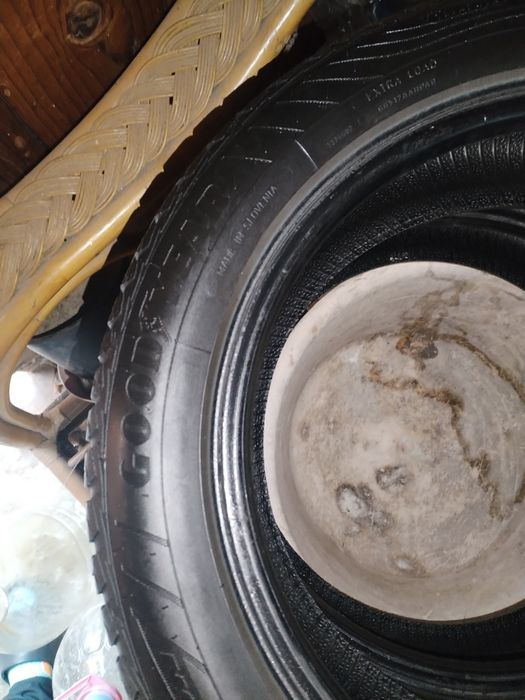 Всесезони гуми 165/60/15