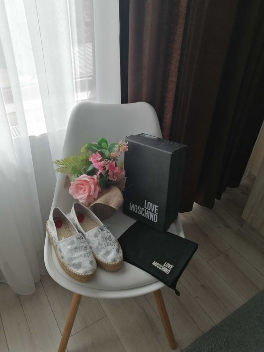 Мокасини Love Moschino.