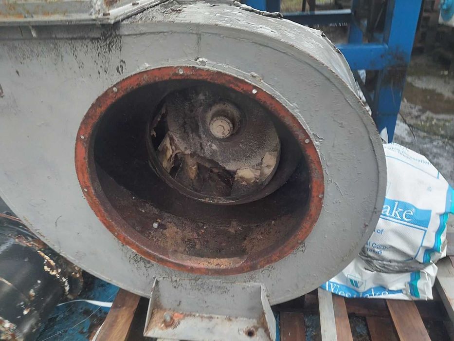 Голям промишлен прахов вентилатор