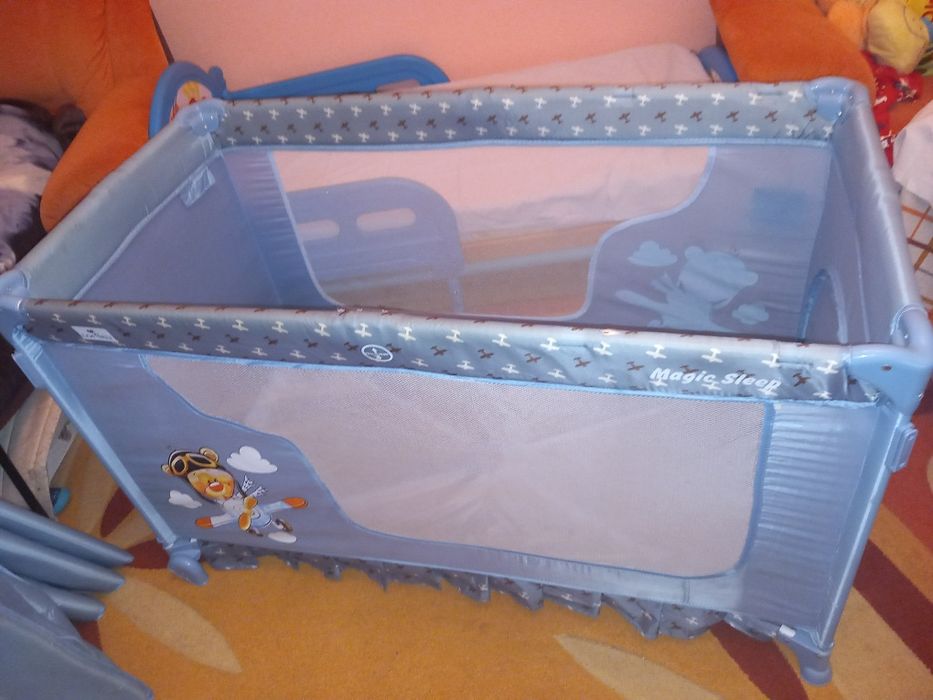 Бебешко легло/кошара на 2 нива с матраче