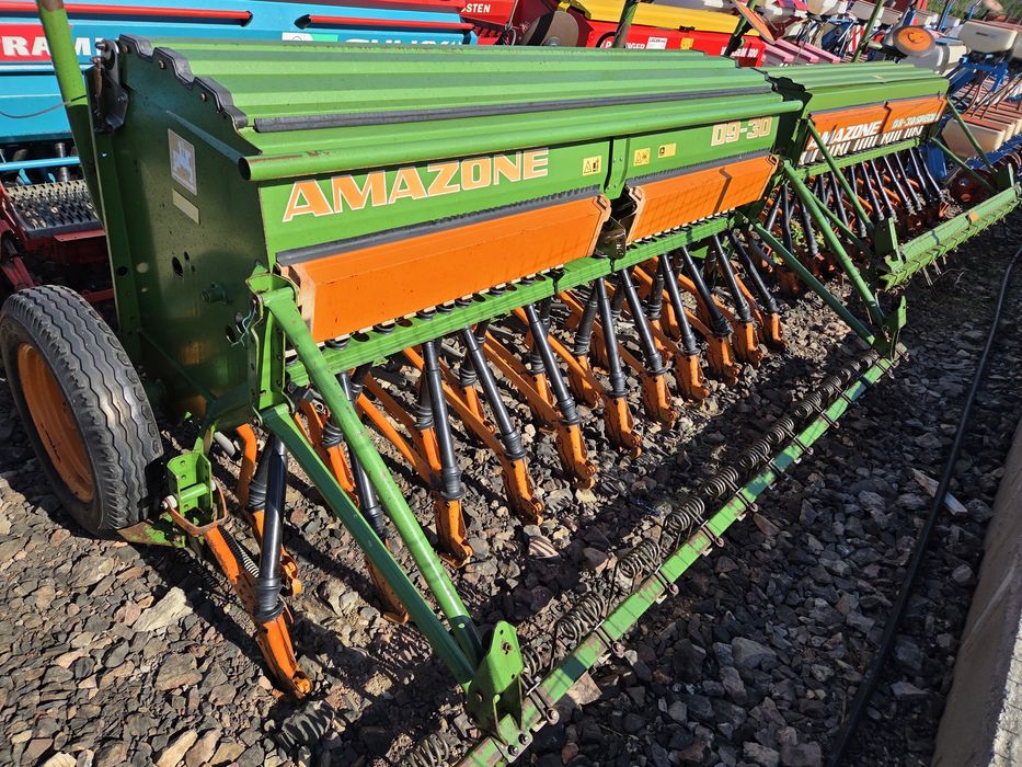 Semanatoare Paioase Amazone D9-30 Special