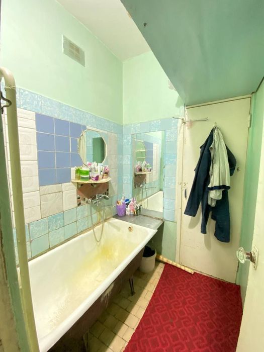 3-Комн. 68м². Продажа. Уй-Жой. Ттз-2. Рынок. Базар. Школа №248.