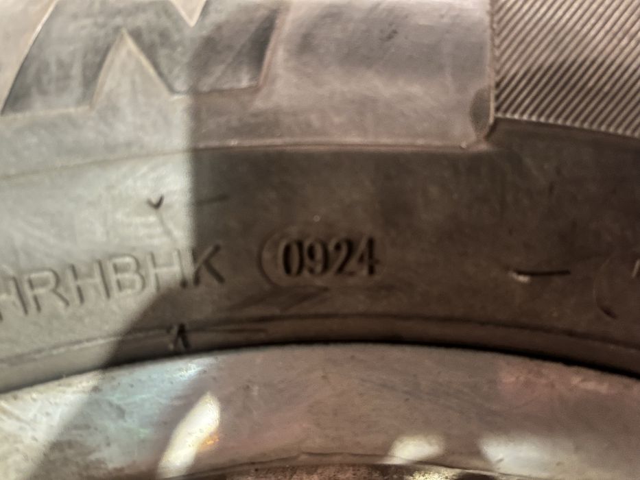 Продам диски с резиной R15