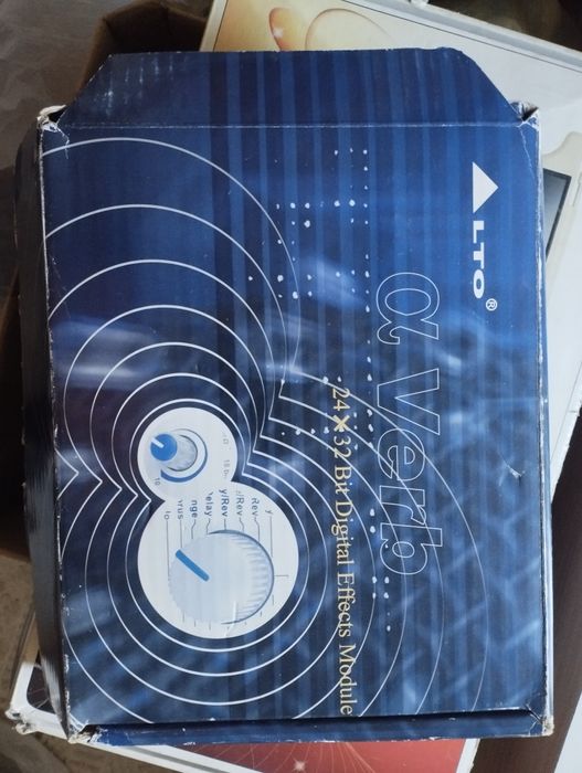 Продам музыкальный инструмент