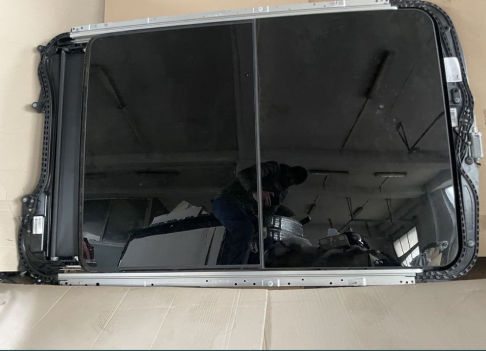 Trapa panoramic BMW X2 F39