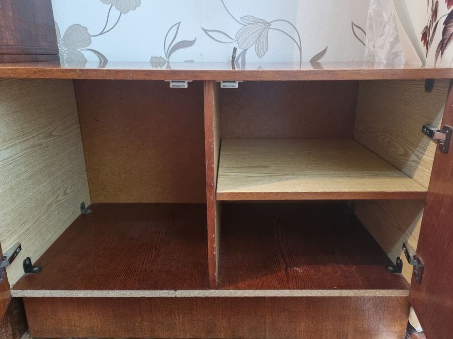 Тумба под телевизор