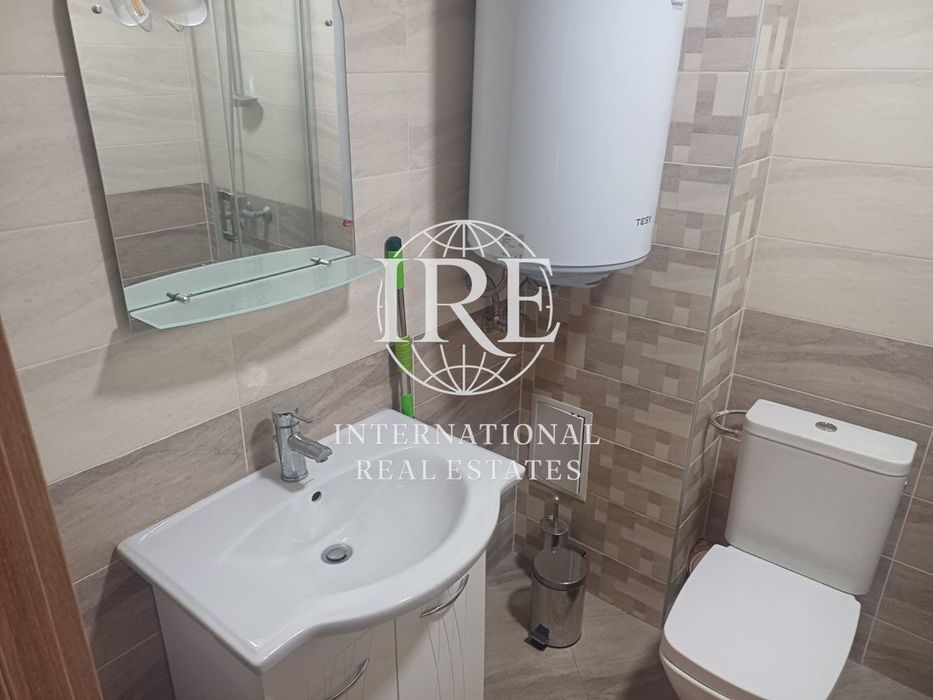 Продава се Двустаен апартамент в Варна, Левски - 64 кв.м за 2422 €/кв.м - Снимка #8