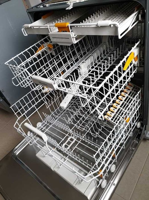 Inox Miele Auto Open QuickPower Wash Съдомиялна - Частично Вграждане