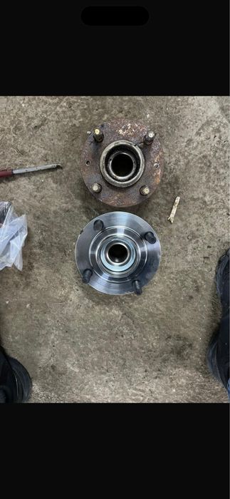 Ступица лансер 9