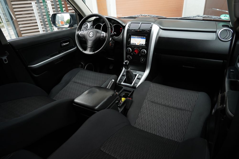 Suzuki Vitara X30 2014 • 1.9Diesel • Manual • 4x4 4x2 Lock Blocant • 12Luni Garantie Motor Cutie si 4x4 • Rate • Revizie Gratuita • Numere Rosii