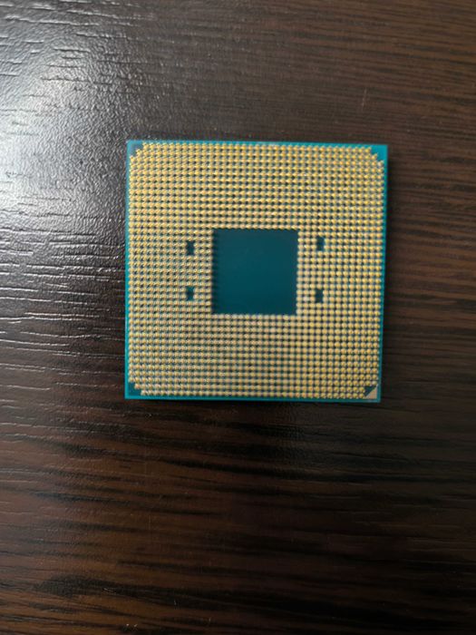 Процесор Ryzen 7 1700