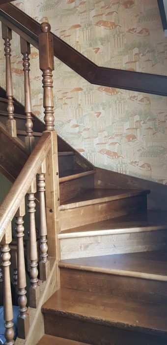 Продаётся коттедж .Центр города.