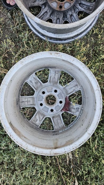 Продам диски R16