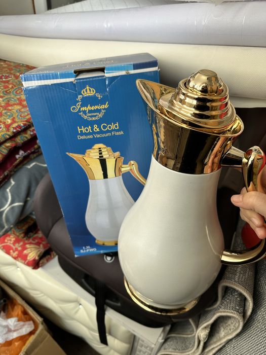 Продаю термос чайник