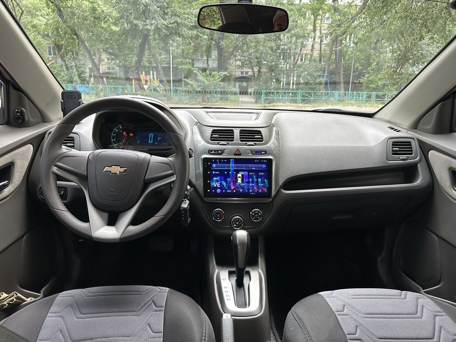 Chevrolet cobalt (кобальт)