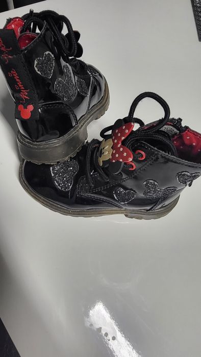 Ghetute Minnie cu lumini