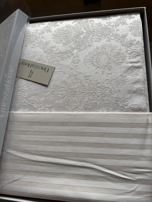 Луксозно спално бельо