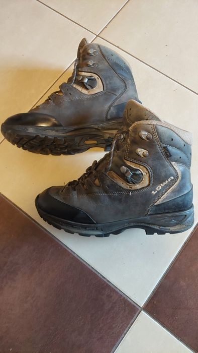 Ghete iarnă Lowa  mărimea 39