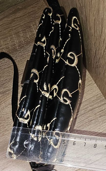 Дамска чанта през рамо