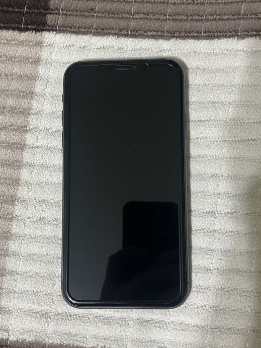 Поодается Iphone 11
