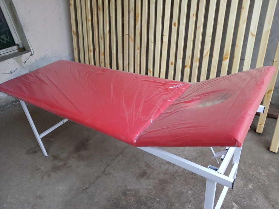 Массажная кушетка профессиональная для салона и дома