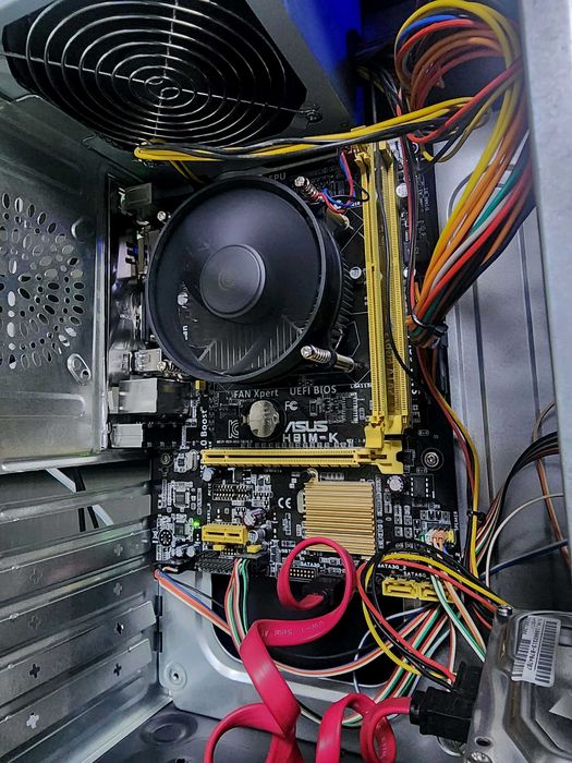 Кейс ASUS H81:: \DDR-3\G 3240\Azu-2GB\HDD-500 GB 19-Monitor komplekt