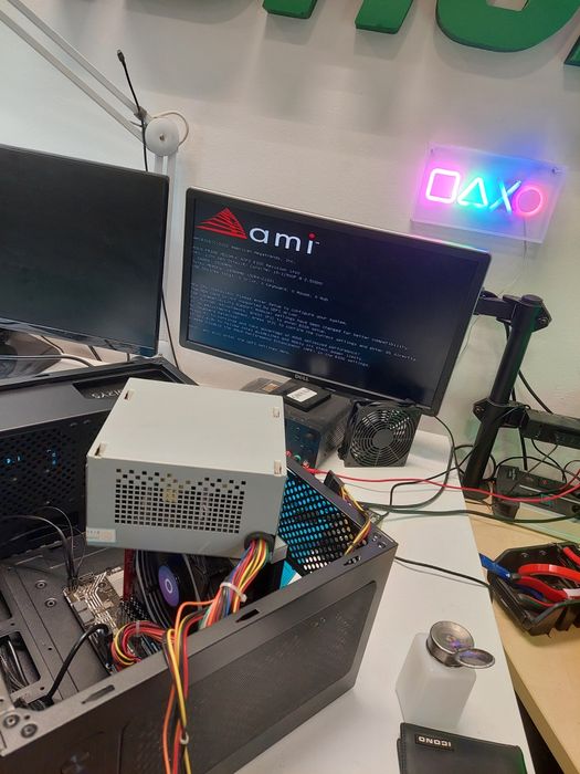 Service IT -> Reparații, Asamblare, Mentenanță PC Laptop Console