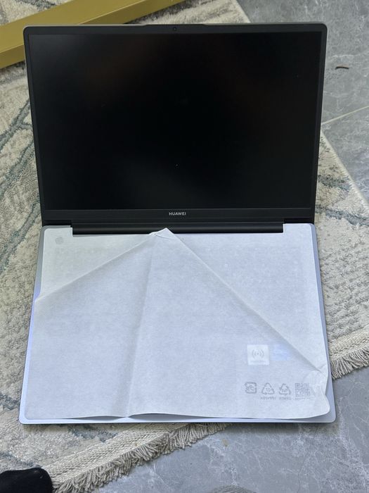 Ноутбук Huawei d14 core i5/12gen