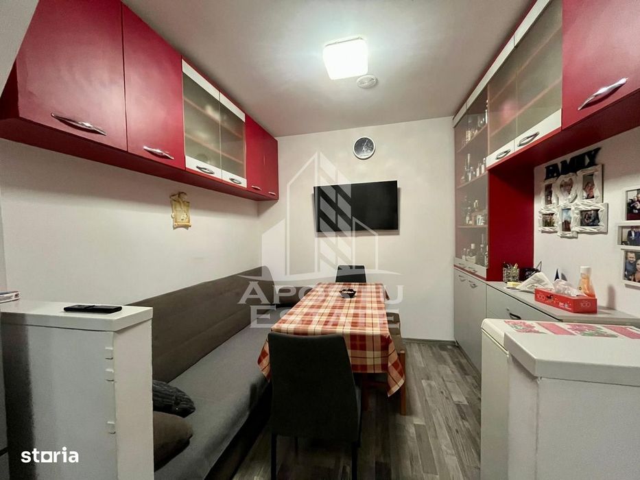 Doua apartamente de vanzare la curte comuna,zona Traian, Timisoara — fotografia 3