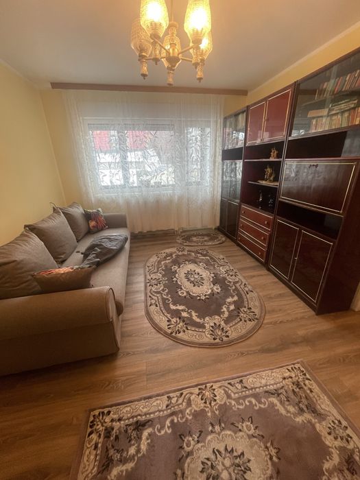 Inchiriez apartament ultracentral  Suceava, pe esplanada din centru