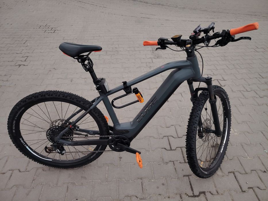 Bicicleta electrica Cube Smart system