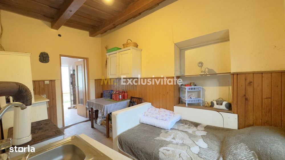 Casă 3 camere, Teren 3.263 mp, Str.Mărășești Nr.16 -Carei-Comision 0%