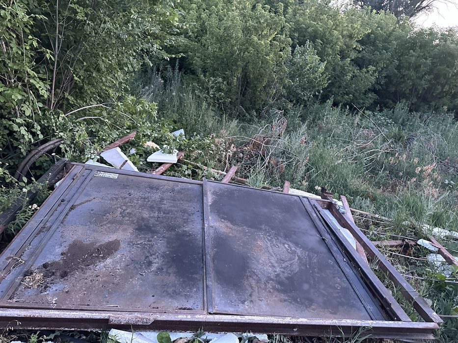 Продам ворота для гаража
