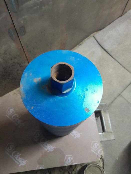 Продам Алмазную коронку CROWN