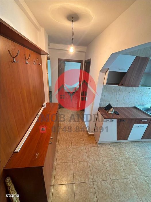 Apartament 2 camere, Central, încalzire pe gaz, mobilat si utilat
