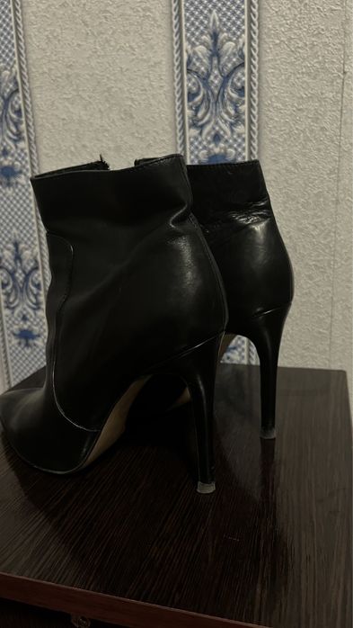 Продам кожаный обувь